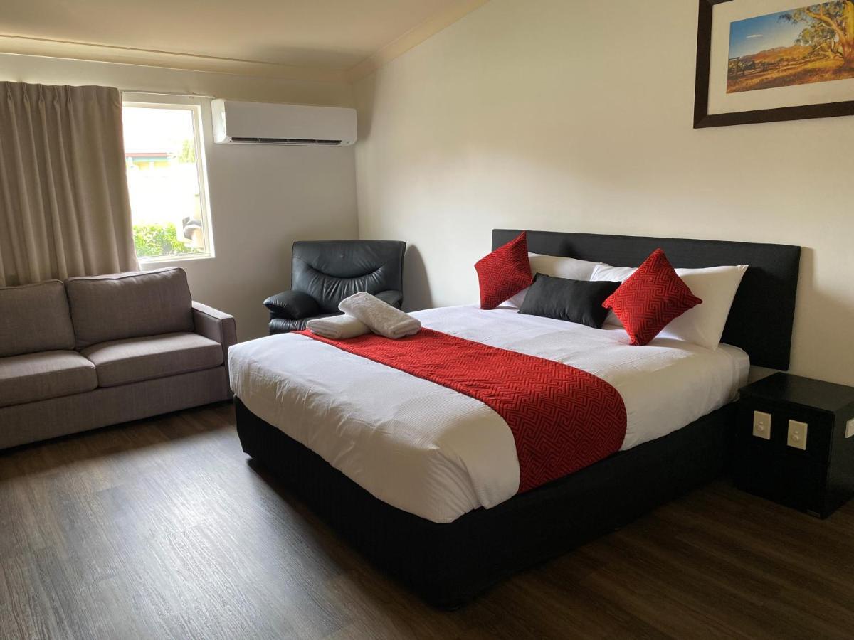 Emerald Explorers Inn Luaran gambar