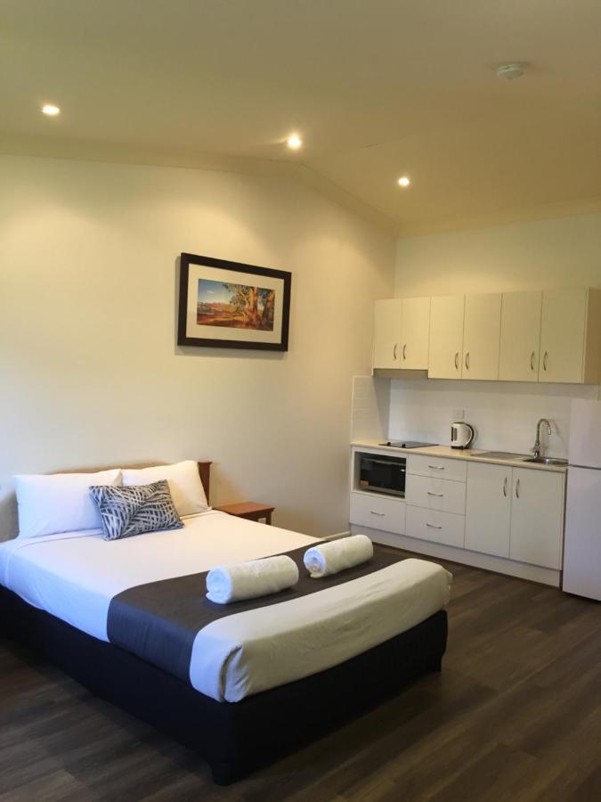 Emerald Explorers Inn Luaran gambar