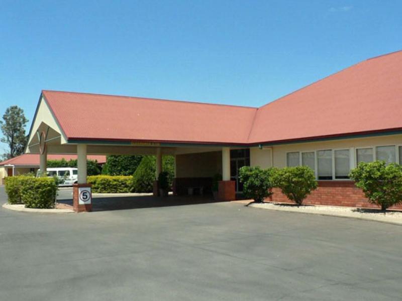 Emerald Explorers Inn Luaran gambar