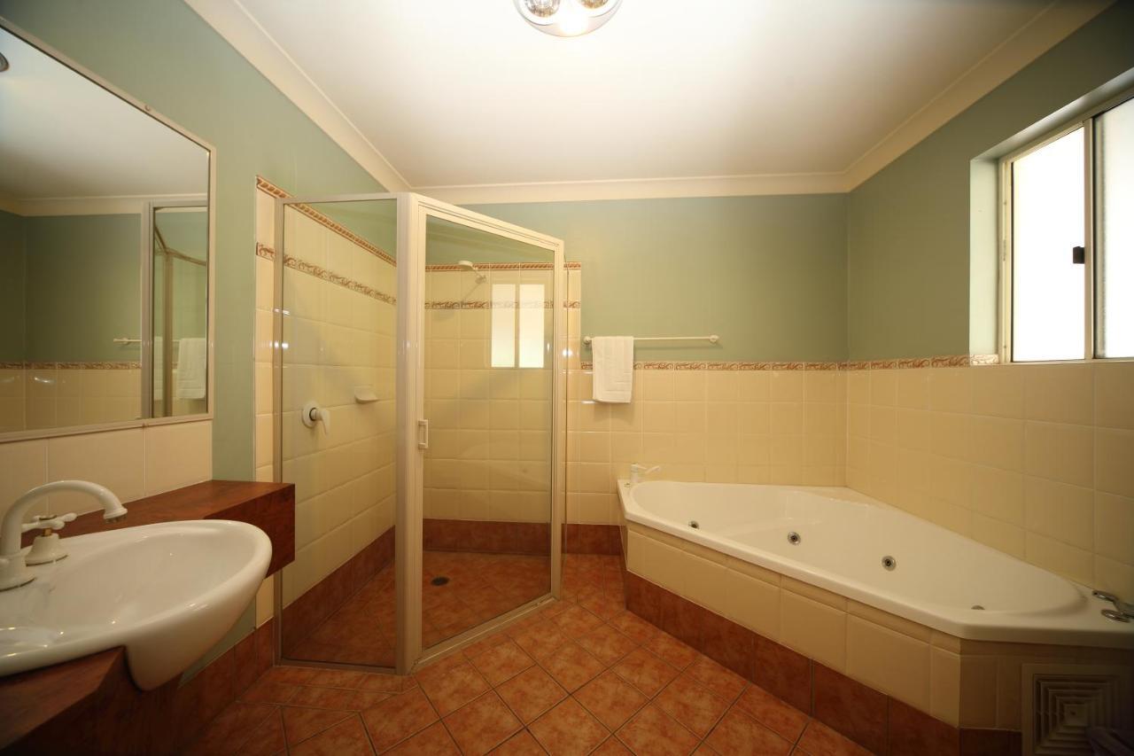 Emerald Explorers Inn Luaran gambar